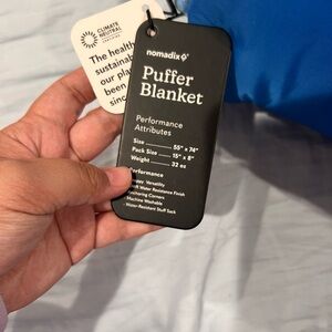 Nomadix Puffer Blanket